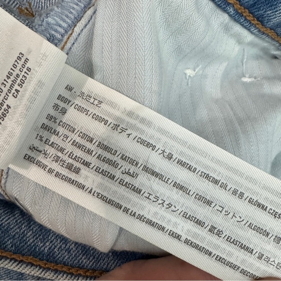 Abercrombie & Fitch Light Blue Straight Jeans - Picture 4 of 4